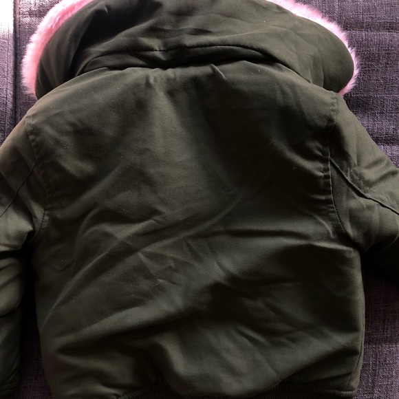 2T Jacket - Picture 4 of 4